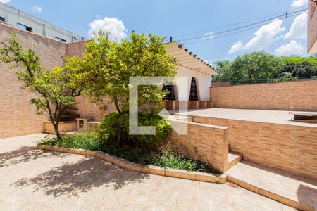 Casa à venda com 430m², 5 quartos e 4 vagasQuintal da Frente