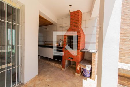 Casa à venda com 430m², 5 quartos e 4 vagasChurrasqueira