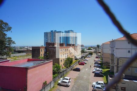 Sala - Vista de apartamento para alugar com 3 quartos, 51m² em Mário Quintana, Porto Alegre