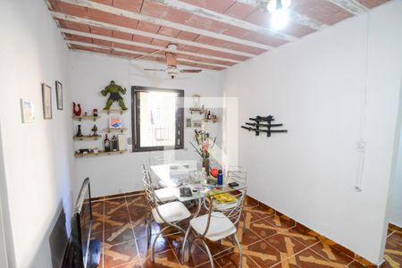 Sala 1 de casa para alugar com 1 quarto, 120m² em Vila Isabel, Rio de Janeiro