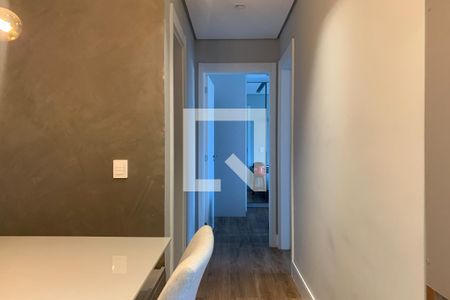Corredor de apartamento para alugar com 2 quartos, 69m² em Continental, Osasco