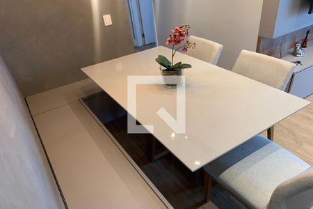 Sala de apartamento para alugar com 2 quartos, 69m² em Continental, Osasco