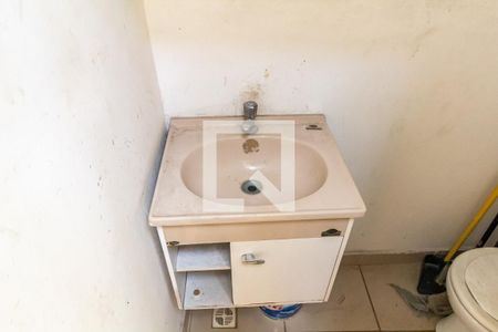 Casa à venda com 340m², 2 quartos e 2 vagasLavabo