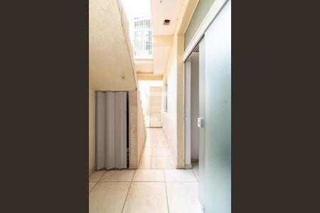 Casa à venda com 340m², 2 quartos e 2 vagasCasa 4 - Área de Serviço