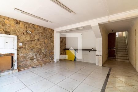 Casa à venda com 340m², 2 quartos e 2 vagasGaragem