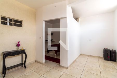 Casa à venda com 340m², 2 quartos e 2 vagasCasa 4 - Sala e Quarto