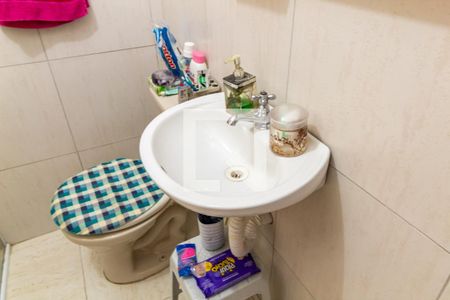 Casa à venda com 340m², 2 quartos e 2 vagasCasa 2 - Banheiro