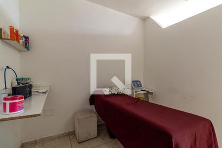 Casa à venda com 340m², 2 quartos e 2 vagasCasa 4 - Sala e Quarto