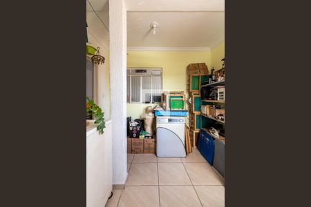 Casa à venda com 340m², 2 quartos e 2 vagasCasa 2 - Serviço/Entrada