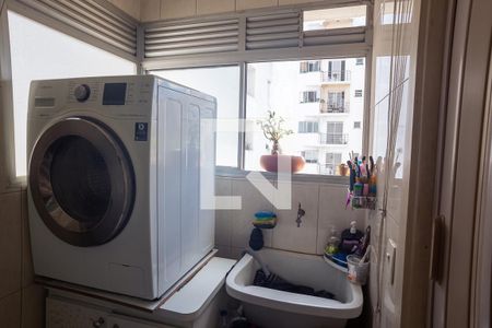 Apartamento à venda com 62m², 2 quartos e 1 vagaÁrea de Serviço