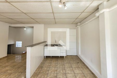 Casa para alugar com 110m², 2 quartos e sem vaga Casa para alugar com 110m², 2 quartos e sem vagaCozinha