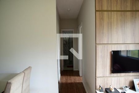 Sala de apartamento para alugar com 2 quartos, 45m² em Jardim Petrópolis, Cotia