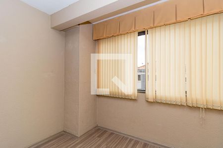 Sala de apartamento à venda com 2 quartos, 72m² em Passo da Areia, Porto Alegre