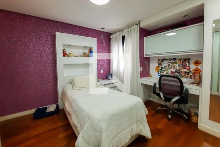 Apartamento à venda com 210m², 3 quartos e 4 vagasQuarto