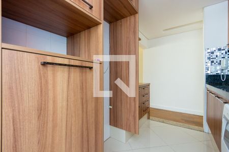 Apartamento à venda com 97m², 2 quartos e 2 vagasCozinha