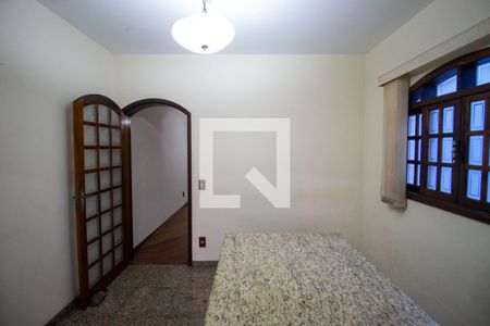Casa à venda com 125m², 3 quartos e 1 vaga Casa à venda com 125m², 3 quartos e 1 vagaCopa