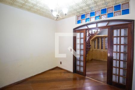 Sala de casa à venda com 3 quartos, 125m² em Jardim Nossa Senhora do Carmo, São Paulo