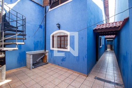 Casa à venda com 125m², 3 quartos e 1 vaga Casa à venda com 125m², 3 quartos e 1 vagaÁrea de Serviço / Quintal
