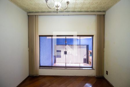 Sala de casa à venda com 3 quartos, 125m² em Jardim Nossa Senhora do Carmo, São Paulo