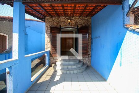 Casa à venda com 125m², 3 quartos e 1 vaga Casa à venda com 125m², 3 quartos e 1 vagaQuarto 2 / Varanda