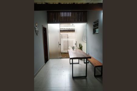 Apartamento para alugar com 2 quartos, 80m² em Padre Eustáquio, Belo Horizonte