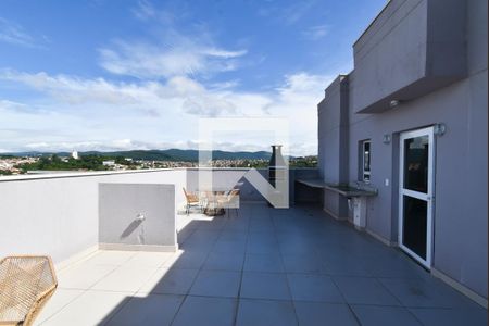 Studio à venda com 25m², 1 quarto e 1 vaga Studio à venda com 25m², 1 quarto e 1 vagaÁrea comum - Churrasqueira