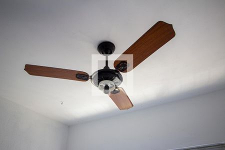 Sala de apartamento para alugar com 2 quartos, 78m² em Brasilândia, São Gonçalo