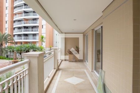 Sacada de apartamento à venda com 7 quartos, 390m² em Alto da Lapa, São Paulo