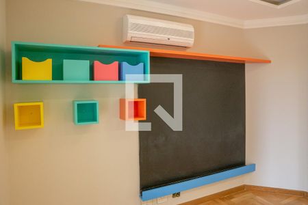 Apartamento à venda com 390m², 7 quartos e 6 vagasQuarto 5