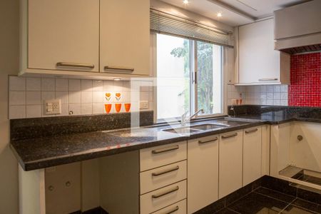 Apartamento à venda com 390m², 7 quartos e 6 vagasCozinha
