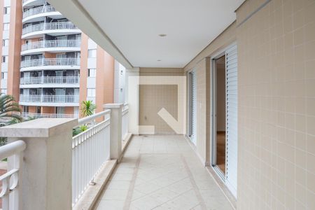 Apartamento à venda com 390m², 7 quartos e 6 vagasSacada do Suíte 1