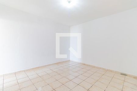 Quarto de casa para alugar com 1 quarto, 50m² em Jardim Cidália, São Paulo