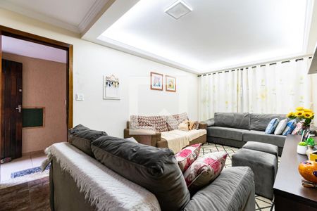 Sala de casa para alugar com 3 quartos, 200m² em Vila Campestre, São Paulo