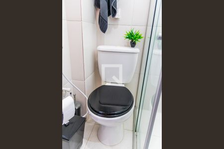 Apartamento à venda com 160m², 3 quartos e 2 vagas Apartamento à venda com 160m², 3 quartos e 2 vagasBanheiro da Suíte