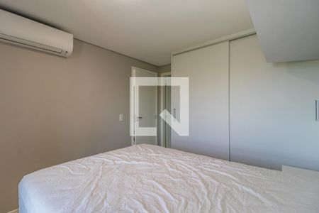 Apartamento à venda com 76m², 2 quartos e 2 vagas Apartamento à venda com 76m², 2 quartos e 2 vagasSuíte