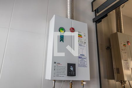 Apartamento à venda com 76m², 2 quartos e 2 vagas Apartamento à venda com 76m², 2 quartos e 2 vagasDetalhe da Área de Serviço