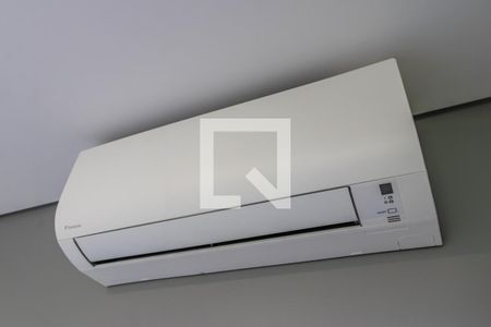 Apartamento à venda com 76m², 2 quartos e 2 vagas Apartamento à venda com 76m², 2 quartos e 2 vagasDetalhe do Quarto 1