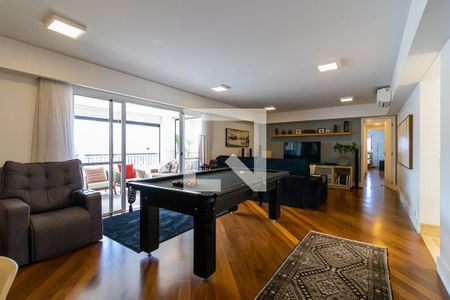 Sala de apartamento à venda com 3 quartos, 198m² em Aclimação, São Paulo