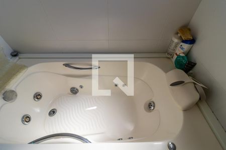 Apartamento à venda com 198m², 3 quartos e 5 vagasBanheiro da Suíte 1