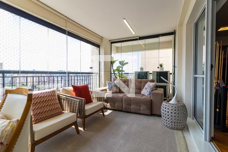 Apartamento à venda com 198m², 3 quartos e 5 vagasSacada