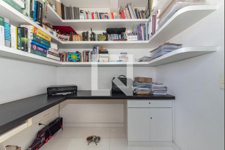 Apartamento à venda com 155m², 3 quartos e 2 vagasQuarto de Serviço