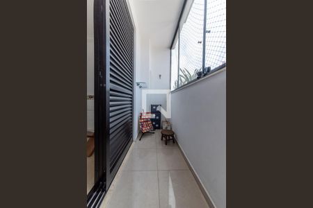 Apartamento à venda com 155m², 3 quartos e 2 vagassacada