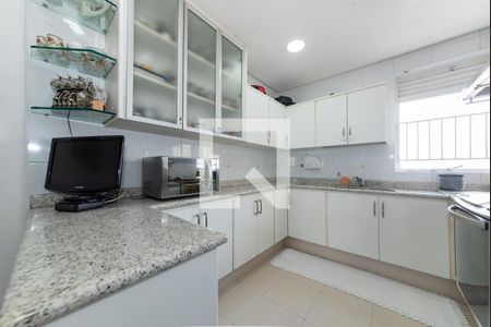 Apartamento à venda com 155m², 3 quartos e 2 vagasCozinha