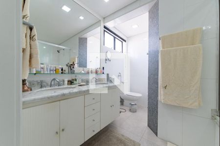 Apartamento à venda com 155m², 3 quartos e 2 vagasBanheiro do Quarto 3