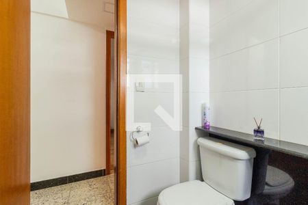 Apartamento à venda com 250m², 3 quartos e 2 vagasBanheiro