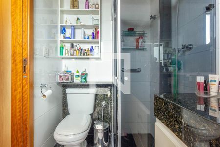 Apartamento à venda com 250m², 3 quartos e 2 vagasBanheiro