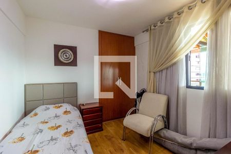 Apartamento à venda com 250m², 3 quartos e 2 vagasQuarto 2