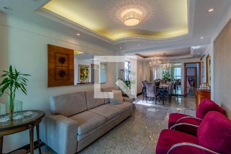 Apartamento à venda com 250m², 3 quartos e 2 vagasSala