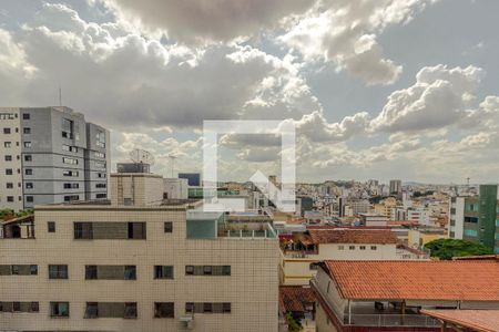 Apartamento à venda com 250m², 3 quartos e 2 vagasVista