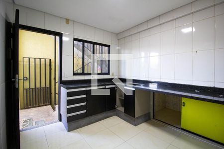 Cozinha de casa para alugar com 1 quarto, 42m² em Jardim Nossa Senhora do Carmo, São Paulo